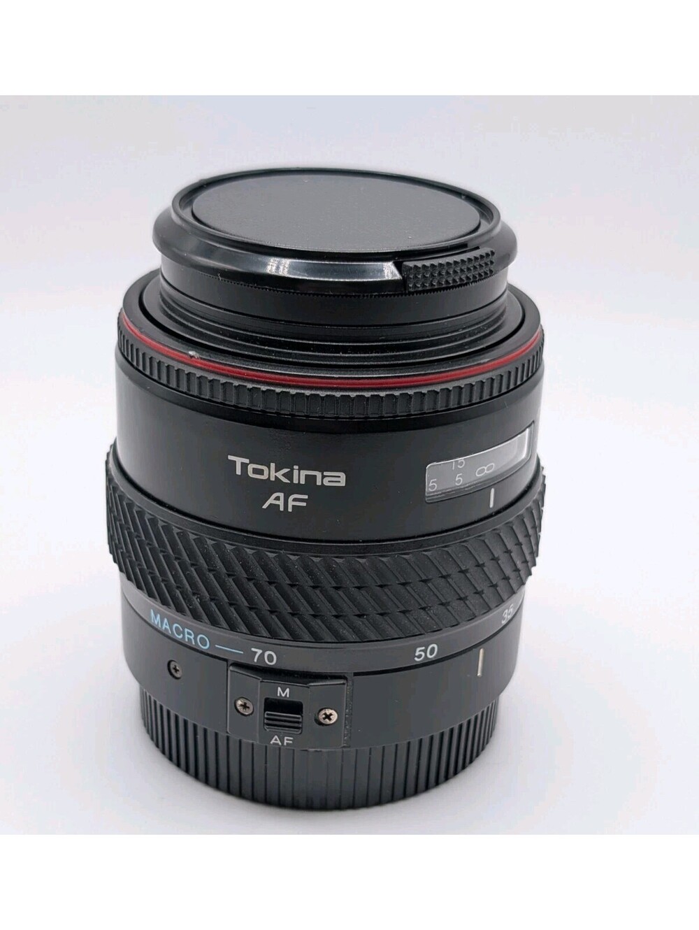 Tokina AF 28-70mm f/2.8-4.5 Macro Zoom Lens Canon EF EOS 52mm Japan
